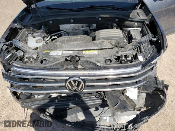 2024 Volkswagen Atlas SE with VIN 1V2HR2CA5RC572135, listed as a Copart auction lot 57635285 with 29,441 mi miles and Non repairable. Bid and sale history available at DreamBid. Image 12.