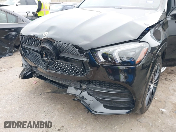 2022 Mercedes-Benz GLE 350 z VIN 4JGFB4JB7NA776070, wystawiony jako IAAI lot #41882119 z przebiegiem 14 387 mil mil oraz . Historia ofert i sprzedaży dostępna na DreamBid. Obrazek 6.