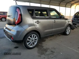 2019 Kia Soul + with VIN KNDJP3A58K7697360, listed as a Copart auction lot 41882305 with 40,403 mi miles and Salvage Title. Bid and sale history available at DreamBid. Image 3.