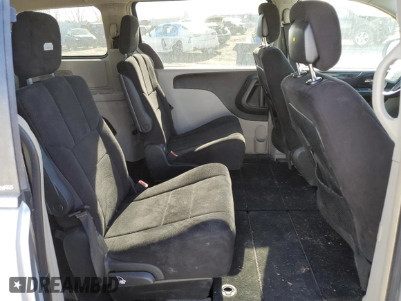 2011 Chrysler Town & Country Touring with VIN 2A4RR5DG8BR646925, listed as a Copart auction lot 48337055 with 181,881 mi miles and Salvage Title. Bid and sale history available at DreamBid. Image 12.