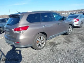 2014 Nissan Pathfinder S with VIN 5N1AR2MM2EC611720, listed as a IAAI auction lot 41863203 with 241,234 mi miles. Bid and sale history available at carsss.com. Image 4.
