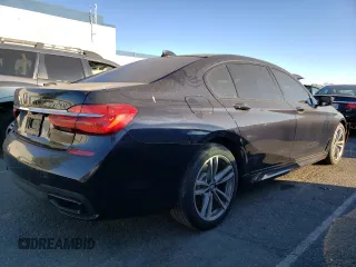 2018 BMW 7 Series 750i xDrive with VIN WBA7F2C56JB238485, listed as a Copart auction lot 75244433 with 35,702 mi miles. Bid and sale history available at carsss.com. Image 3.