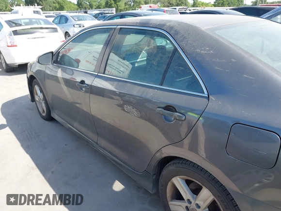 2013 Toyota Camry L with VIN 4T1BF1FK6DU655473, listed as a IAAI auction lot 42018906 with 185,374 mi miles. Bid and sale history available at carsss.com. Image 14.
