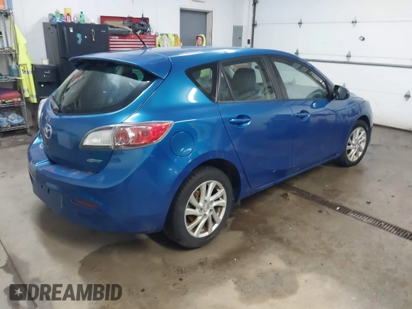 2012 Mazda Mazda3 i Touring with VIN JM1BL1L76C1523276, listed as a IAAI auction lot 41622731 with 184,907 mi miles. Bid and sale history available at carsss.com. Image 4.