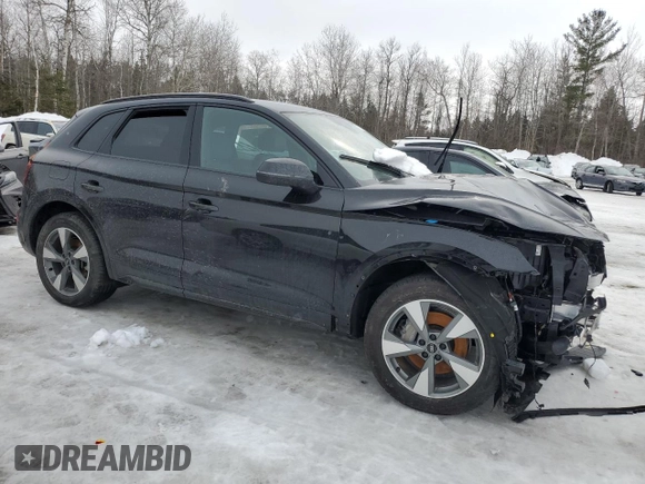 2024 Audi Q5 Komfort with VIN WA1AAAFY1R2134287, listed as a Copart auction lot 45710475 with 5,538 mi miles and Salvage Title. Bid and sale history available at carsss.com. Image 4.