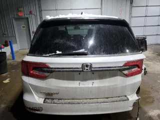 2021 Honda Odyssey EX-L with VIN 5FNRL6H76MB036222, listed as a Copart auction lot 44172475 with 105,388 mi miles and Salvage Title. Bid and sale history available at DreamBid. Image 6.