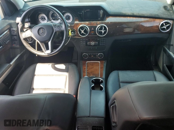2015 Mercedes-Benz GLK 350 z VIN WDCGG5HB7FG433306, wystawiony jako Copart lot #56588585 z przebiegiem 78 163 mil mil oraz Szkoda całkowita • Salvage title. Historia ofert i sprzedaży dostępna na DreamBid. Obrazek 8.