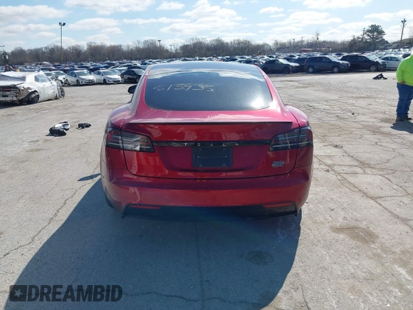 2023 Tesla Model S Plaid с VIN 5YJSA1E61PF525637, выставлен на аукционе IAAI как лот 42045459 с пробегом Не указан миль и . История ставок и продаж доступна на DreamBid. Изображение 16.