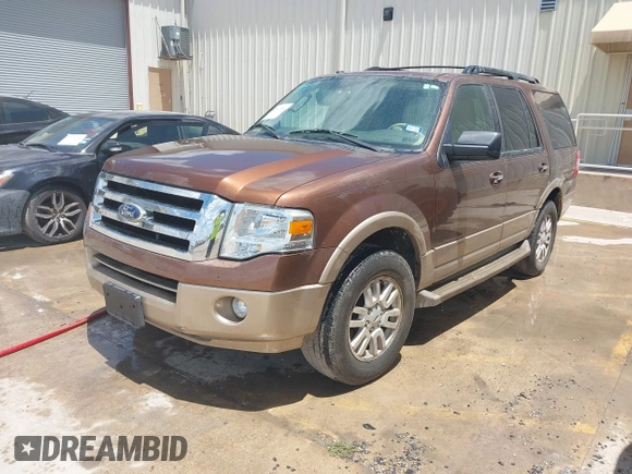 2012 Ford Expedition XLT с VIN 1FMJU1H59CEF11188, выставлен на аукционе IAAI как лот 42511301 с пробегом 153 090 миль миль и . История ставок и продаж доступна на DreamBid. Изображение 17.