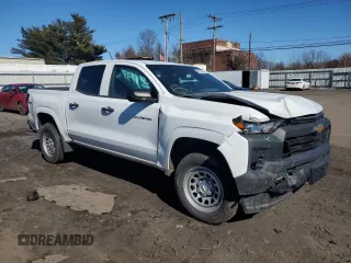 2023 Chevrolet Colorado 4WD Work Truck with VIN 1GCPTBEK9P1199744, listed as a Copart auction lot 81832834 with 27,146 mi miles and Salvage title. Bid and sale history available at DreamBid. Image 4.