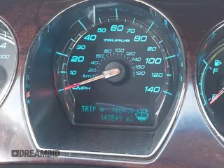 2010 Ford Taurus Limited с VIN 1FAHP2FW7AG105512, выставлен на аукционе IAAI как лот 41773479 с пробегом 143 549 миль миль и . История ставок и продаж доступна на DreamBid. Изображение 7.