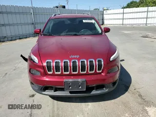 2016 Jeep Cherokee Latitude с VIN 1C4PJMCB3GW361777, выставлен на аукционе Copart как лот 62580475 с пробегом 55 299 миль миль и Списание • Salvage title. История ставок и продаж доступна на DreamBid. Изображение 14.
