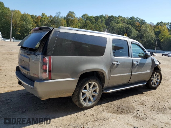 2012 GMC Yukon XL Denali with VIN 1GKS1MEF2CR223865, listed as a Copart auction lot 77574634 with 139,217 mi miles and Salvage Title. Bid and sale history available at carsss.com. Image 3.