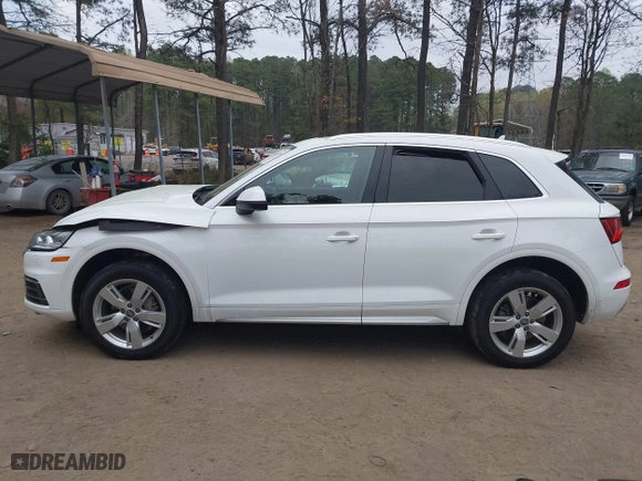2018 Audi Q5 Premium Plus with VIN WA1BNAFY6J2080465, listed as a IAAI auction lot 41941203 with 79,724 mi miles. Bid and sale history available at carsss.com. Image 14.
