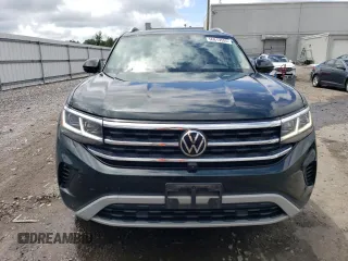 2021 Volkswagen Atlas SEL Premium with VIN 1V2TR2CA8MC516807, listed as a Copart auction lot 56819505 with 65,111 mi miles and Salvage title. Bid and sale history available at DreamBid. Image 5.