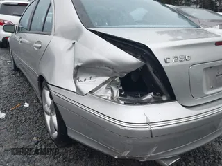 2004 Mercedes-Benz C 230 Kompressor with VIN WDBRF40J74F541277, listed as a IAAI auction lot 41480941 with 100,708 mi miles and . Bid and sale history available at DreamBid. Image 6.
