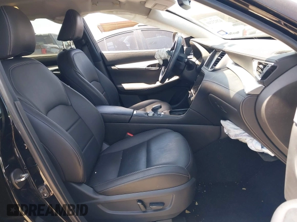 2019 Infiniti QX50 Luxe with VIN 3PCAJ5M13KF130893, listed as a IAAI auction lot 42023240 with 58,612 mi miles and . Bid and sale history available at DreamBid. Image 5.