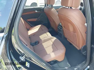 2023 Audi Q5 S line Premium Plus z VIN WA1EAAFY6P2168594, wystawiony jako IAAI lot #41863196 z przebiegiem 16 310 mil mil oraz . Historia ofert i sprzedaży dostępna na DreamBid. Obrazek 8.