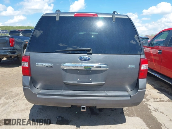 2010 Ford Expedition Max Limited z VIN 1FMJK2A59AEA06884, wystawiony jako IAAI lot #42166507 z przebiegiem 104 712 mil mil oraz . Historia ofert i sprzedaży dostępna na DreamBid. Obrazek 17.