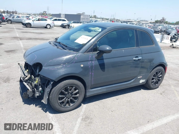 2016 FIAT 500e z VIN 3C3CFFGE7GT245962, wystawiony jako IAAI lot #42211026 z przebiegiem 55 620 mil mil oraz . Historia ofert i sprzedaży dostępna na DreamBid. Obrazek 2.