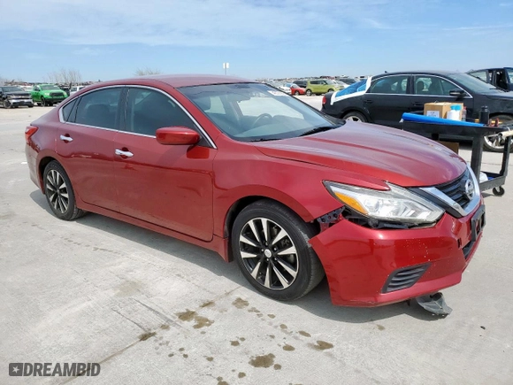 2017 Nissan Altima 2.5 SV with VIN 1N4AL3AP4HC478284, listed as a Copart auction lot 49121995 with 194,164 mi miles and Clean Title. Bid and sale history available at carsss.com. Image 4.