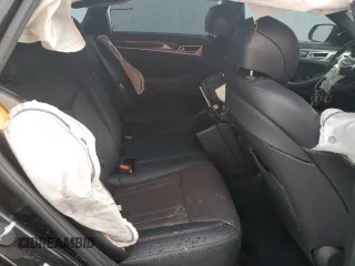 2018 Genesis G80 Sport z VIN KMHGN4JB1JU250294, wystawiony jako Copart lot #71487574 z przebiegiem Nie podano mil oraz Szkoda całkowita • Salvage title. Historia ofert i sprzedaży dostępna na DreamBid. Obrazek 10.