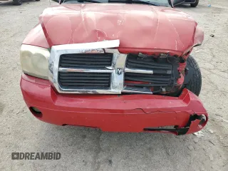 2005 Dodge Dakota SLT z VIN 1D7HW48K05S310312, wystawiony jako Copart lot #88061125 z przebiegiem 208 806 mil mil oraz Nie do naprawy • Non repairable. Historia ofert i sprzedaży dostępna na DreamBid. Obrazek 11.