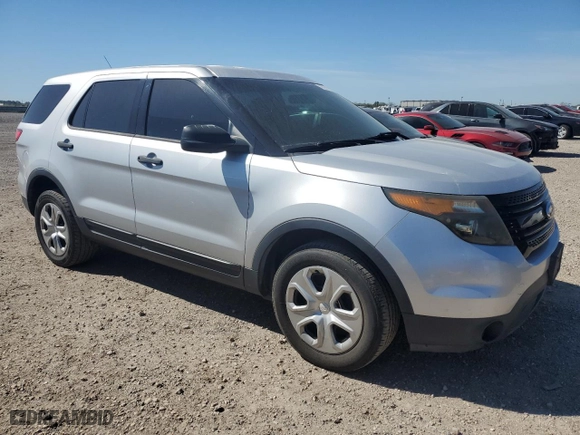 2014 Ford Utility Police Interceptor with VIN 1FM5K8AR1EGA70810, listed as a Copart auction lot 49291885 with 49,632 mi miles and Salvage Title. Bid and sale history available at carsss.com. Image 4.