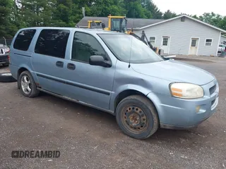 2007 Chevrolet Uplander LS Fleet z VIN 1GNDV23W37D138821, wystawiony jako IAAI lot #42522372 z przebiegiem 238 391 mil mil oraz . Historia ofert i sprzedaży dostępna na DreamBid. Obrazek 1.