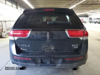 2013 Lincoln MKX z VIN 2LMDJ8JK7DBL05609, wystawiony jako Copart lot #60129615 z przebiegiem 210 678 mil mil oraz Czysty tytuł • Clean title. Historia ofert i sprzedaży dostępna na DreamBid. Obrazek 6.