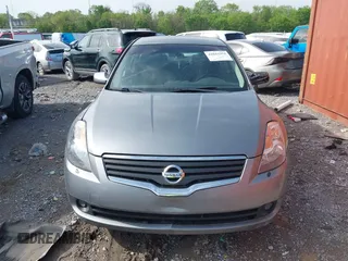 2009 Nissan Altima SL with VIN 1N4AL21E59N555386, listed as a IAAI auction lot 42041954 with 188,656 mi miles and . Bid and sale history available at DreamBid. Image 12.