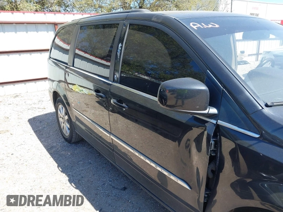 2013 Chrysler Town & Country Touring with VIN 2C4RC1BGXER216837, listed as a IAAI auction lot 41813424 with 216,395 mi miles and . Bid and sale history available at DreamBid. Image 6.