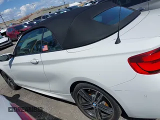 2020 BMW 2 Series 230i with VIN WBA2M7C02L7E85044, listed as a IAAI auction lot 41625210 with 27,232 mi miles. Bid and sale history available at carsss.com. Image 15.