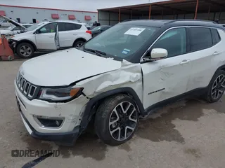 2021 Jeep Compass Limited with VIN 3C4NJCCB5MT588102, listed as a IAAI auction lot 41105108 with 24,972 mi miles. Bid and sale history available at carsss.com. Image 6.