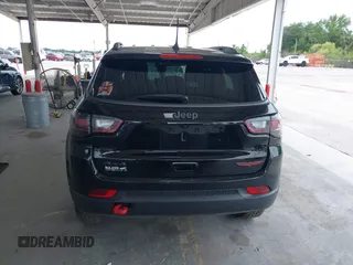 2022 Jeep Compass Trailhawk with VIN 3C4NJDDB5NT164201, listed as a IAAI auction lot 42214973 with 92,668 mi miles and . Bid and sale history available at DreamBid. Image 16.