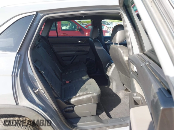 2023 Volkswagen Atlas SEL Premium R-Line with VIN 1V2FE2CA0PC224677, listed as a IAAI auction lot 41991931 with 22,620 mi miles and . Bid and sale history available at DreamBid. Image 8.