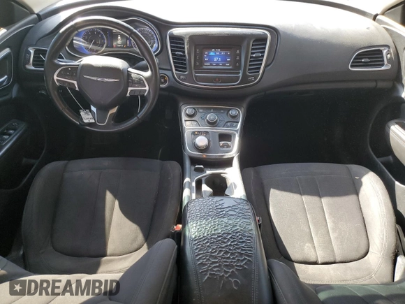 2015 Chrysler 200 Limited z VIN 1C3CCCAB0FN639808, wystawiony jako Copart lot #49775985 z przebiegiem 184 671 mil mil oraz Szkody całkowita. Historia ofert i sprzedaży dostępna na DreamBid. Obrazek 8.