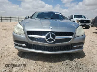 2012 Mercedes-Benz SLK-Class SLK 250 with VIN WDDPK4HA6CF046002, listed as a Copart auction lot 60751324 with 86,637 mi miles and Clean Title. Bid and sale history available at carsss.com. Image 5.