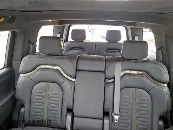 2024 Rivian R1S Adventure z VIN 7PDSGABAXRN035556, wystawiony jako Copart lot #59114065 z przebiegiem 9119 mil mil oraz Szkody całkowita. Historia ofert i sprzedaży dostępna na DreamBid. Obrazek 10.