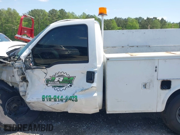 2004 Ford F-250 with VIN 1FDNF20L14ED47044, listed as a IAAI auction lot 42065827 with 250,998 mi miles and . Bid and sale history available at DreamBid. Image 15.