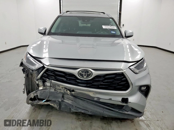 2021 Toyota Highlander XLE с VIN 5TDHZRBH7MS072199, выставлен на аукционе Copart как лот 60086395 с пробегом 85 892 миль миль и Чистый • Clean title. История ставок и продаж доступна на DreamBid. Изображение 5.