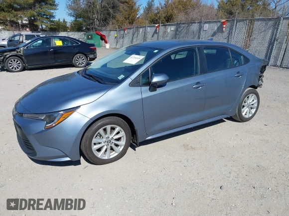 2025 Toyota Corolla LE z VIN 5YFB4MDEXSP241048, wystawiony jako IAAI lot #41710245 z przebiegiem 4 195 mil mil oraz . Historia ofert i sprzedaży dostępna na DreamBid. Obrazek 19.
