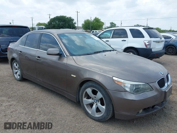 2006 BMW 5 Series 525i with VIN WBANE53586B992314, listed as a IAAI auction lot 42142051 with 146,980 mi miles and . Bid and sale history available at carsss.com. Image 1.