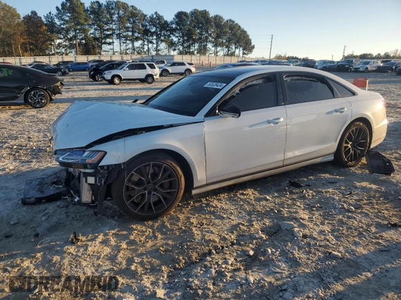 2020 Audi S8 z VIN WAU8SAF82LN004331, wystawiony jako Copart lot #80528434 z przebiegiem 41 383 mil mil oraz Szkody całkowita. Historia ofert i sprzedaży dostępna na DreamBid. Obrazek 1.