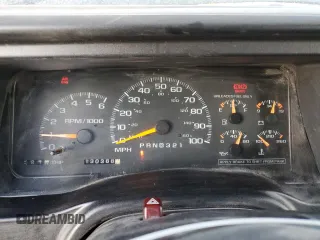 1999 Chevrolet Tahoe with VIN 3GNEC18R1XG143882, listed as a Copart auction lot 42177005 with 130,368 mi miles and Salvage title. Bid and sale history available at DreamBid. Image 9.
