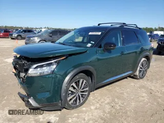 2022 Nissan Pathfinder Platinum z VIN 5N1DR3DH8NC269387, wystawiony jako Copart lot #43648835 z przebiegiem 32 292 mil mil oraz Szkoda całkowita • Salvage title. Historia ofert i sprzedaży dostępna na DreamBid. Obrazek 1.