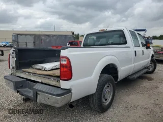 2013 Ford F-250 XL with VIN 1FT7W2A69DEA31610, listed as a Copart auction lot 53563455 with 388,399 mi miles and Salvage title. Bid and sale history available at DreamBid. Image 3.