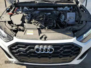 2025 Audi Q5 S line Premium z VIN WA1GAAFYXS2023169, wystawiony jako Copart lot #48351065 z przebiegiem 6 012 mil mil oraz Czysty tytuł • Clean title. Historia ofert i sprzedaży dostępna na DreamBid. Obrazek 12.