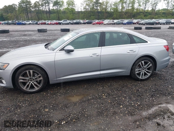2023 Audi A6 Premium z VIN WAUD3BF27PN068058, wystawiony jako IAAI lot #42179522 z przebiegiem 7 869 mil mil oraz . Historia ofert i sprzedaży dostępna na DreamBid. Obrazek 14.