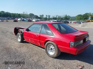 1988 Ford Mustang with VIN 1FABP41E3JF149982, listed as a IAAI auction lot 42564315 with 83,479 mi miles and . Bid and sale history available at DreamBid. Image 3.